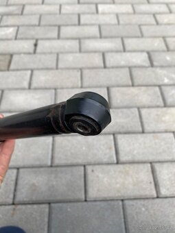 Zadní tlumiče Babetta 210 - 4