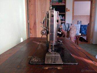 šicí stroj Gritzner - 4