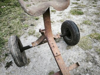Pomocný podvozek pro PF 62 - 4