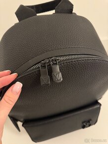 Louis Vuitton batoh - 4