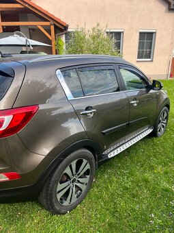 Kia Sportage 2.0 crdi 100kw 4X4 AWD 2010 Automat - 4