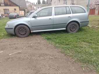 Skoda Octavia I - 4