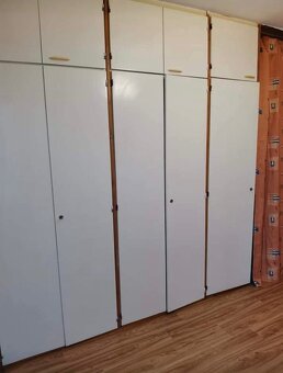 Pronájem bytu 1+kk s balkonem Kladno - 4
