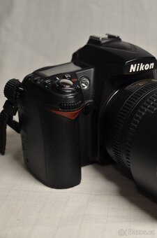 Nikon D90, 2x baterie - 4