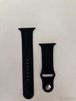 Apple watch series 8 - 4