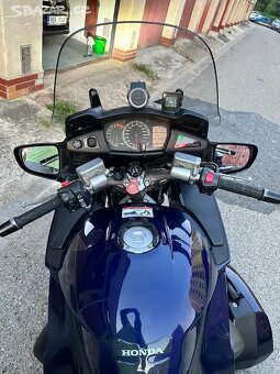 Honda Pan European ST 1300 r.v. 2006 - 4