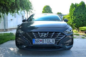 HYUNDAI I30 1.5 2022 - 4