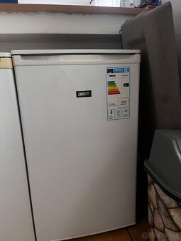 Prodám nábytek a malou ledničku - 4