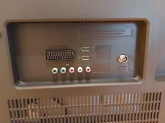 LG 42LS3400 - 4