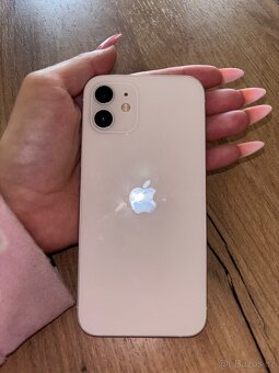iPhone 12 - 4