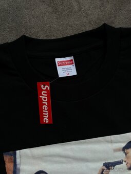 Supreme - 4