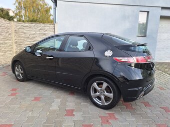 Honda Civic, 1,4i GT,73kW - 4