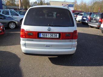 VW Sharan 1.9TDi 85kw(115hp) r.v.10/2001 7míst - 4