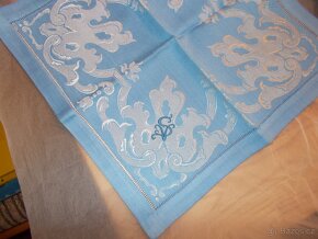 Oboustranný damaškový ubrus 240cm x 142cm - 4