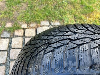 4x plechový disky 5x114 R16, zimní pneu - 4