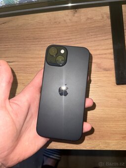 IPhone 15 128gb černý - 4