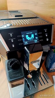 De’Longhi ECAM 550.55.SB (PrimaDonna Class). - 4