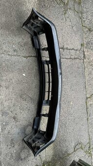 BMW E34 M5 přední nárazník - 4