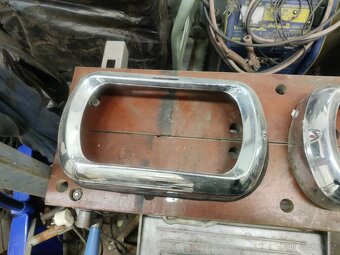 Rámeček světla Avia,škoda 1203 - 4