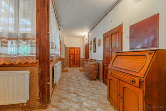 Prodám samostatně stojící chalupu - 4