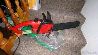 Elektrická pila, Matrix EK 2200-40 A - 4