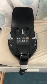 Maxi Cosi Coral 360 + základna - 4