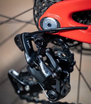 SANTA KRUZ Downhill Kolo 2025 Cena 310.000 Kč (12400 euro) - 4