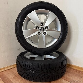 ŠKODA OCTAVIA 3 5x112 R16 ET46+ZIMNÍ 205/55R16 5mm - 4