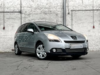 Peugeot 5008 - 4