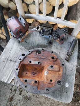 spodní víko hydrauliky zetor 4011 - 4