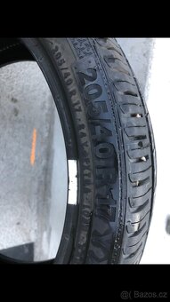 205/40r17 - 4