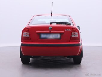 Škoda Octavia 1,6 MPI Tour CZ Trumf Klima (2009) - 4