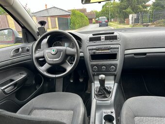 Škoda Octavia 1.6MPi 75kw, původ ČR, servis Škoda, 99 000km - 4