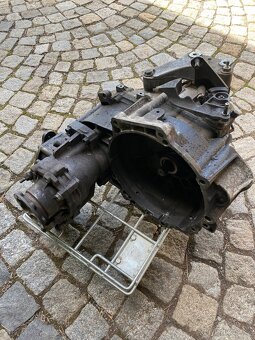 VW/Škoda Převodovka KXU 2.0TDI 4x4 - 4