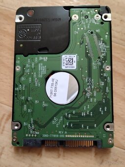 Paměť 4GB DDR3+disk 500G - 4