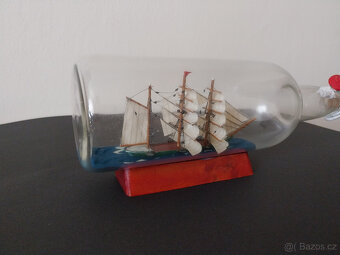 Model lodi ve skleněné lahvi, 80tá léta - 4