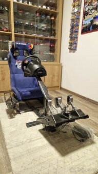 Závodní sedačka Redbull - 4