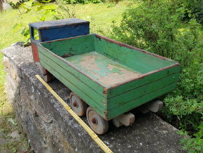 Velké staré dřevěné auto - hračka - 4