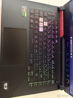 Prodám herní notebook Asus Rog Strix - 4