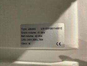 Malá lednička (minibar) AM40G - 4