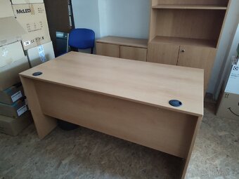 Nábytek - do kanceláře, pokojíku studenta - 4
