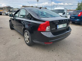 Volvo S40,1.6D,84kw,rok 2010,nová STK. - 4