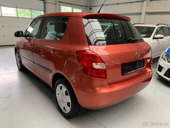 Škoda Fabia II 1.2 HTP Ambition r.v.2008 - 4
