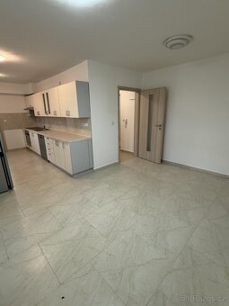 Pronájem bytů 3+kk 75 m2 - 4