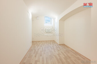 Prodej bytu 2+1, 56 m², Praha, ul. Čestmírova - 4