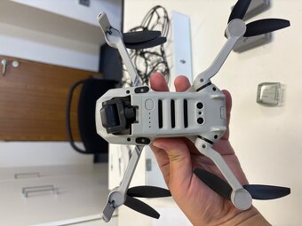 DJI Mini 2, 2x aku, příslušenství - 4