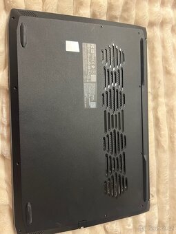 Herny notebook lenovo ideapad gaming 3 - 4