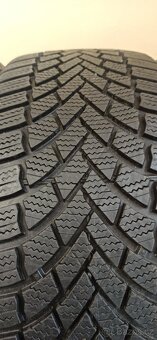 Bridgestone Blizzak LM005 225/55 R17 97H 5,5-6,5mm - 4