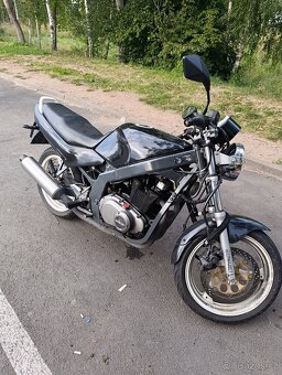 Suzuki GS500 E - 4