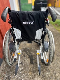 Elektrický invalidní vozík - 4